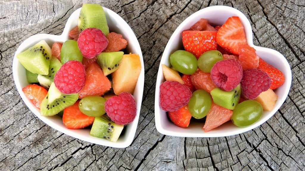 Fructe proaspete pentru articulatii si o alimentatie sanatoasa