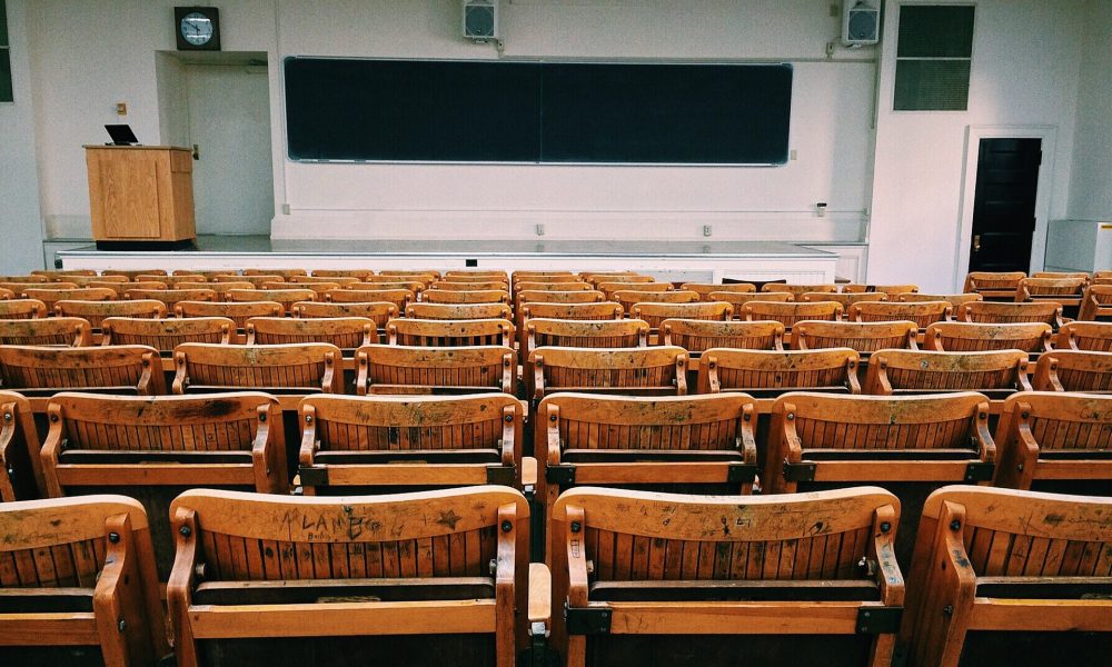 Educatia in Romania perioada post-1989 Provocari si reforme